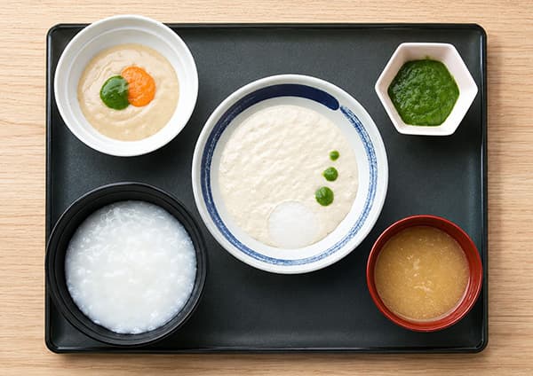 ソフト食／ミキサー食を少し固めた状態